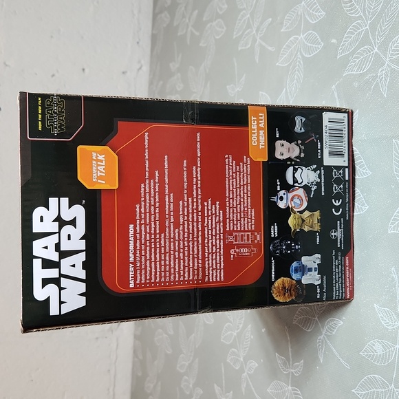 Star Wars The Force Awakens Rey Talking Plush - Picture 3 of 5